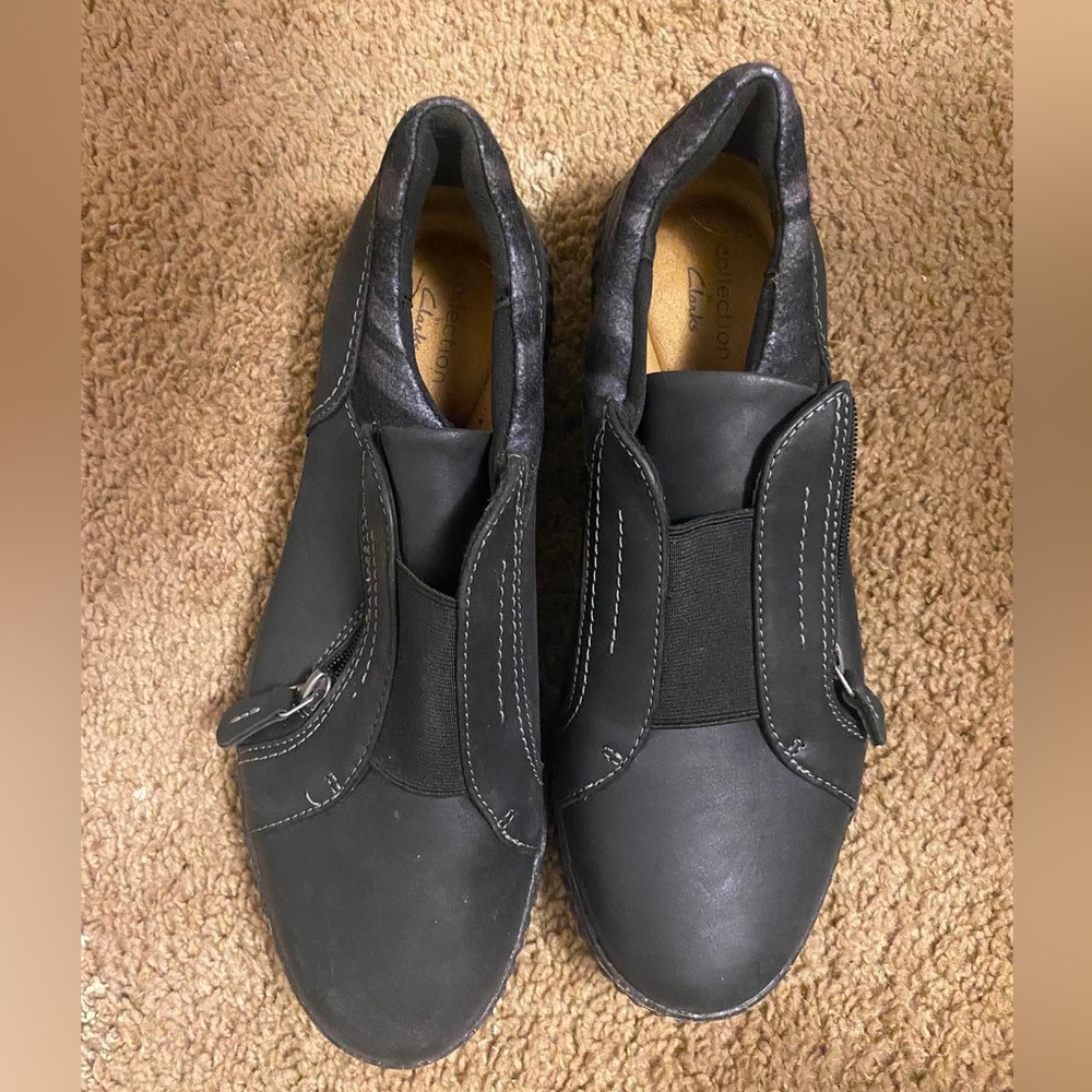 Clarks Women's Black Slip-On Loafers with Stitch Detail
